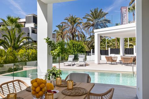 Villa i Marbella, Malaga, Marbella - € 3.450.000 | Ref: ALM5126935 - foto 6